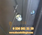 Alaçatı Boyalık Mahallesi Çelik Kapı Açımı