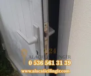 Alaçatı Ovacık Mahallesi Alüminyum Kapı Açımı ve Kilit Değişimi