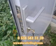 Alaçatı Ovacık Mahallesi Alüminyum Kapı Açımı ve Kilit Değişimi