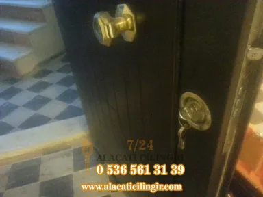 Alaçatı Çelik Kapı Açma ve Kale Bilyalı Barel Değiştirme