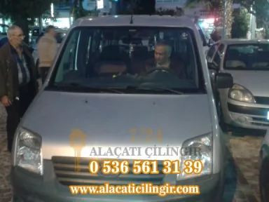 Alaçatı Ford Connect Immobilizerli Oto Anahtar Yapımı