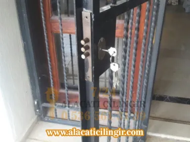 Alaçatı İsmetpaşa Ferforje Kapı Kilit Değişimi